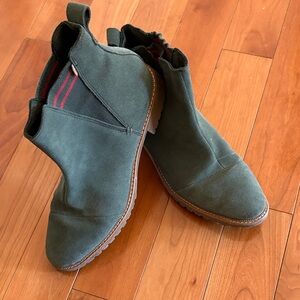 Toms Dark Green Suede Ankle Boots